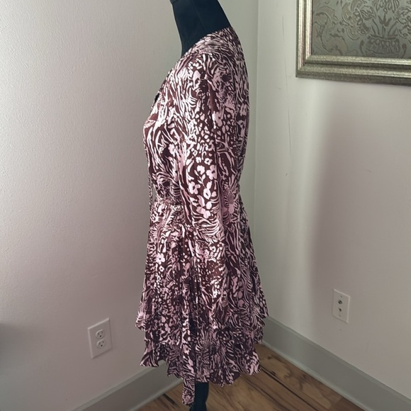 Skies are Blue zebra print tiered pleated dress Sz S - Picture 5 of 11